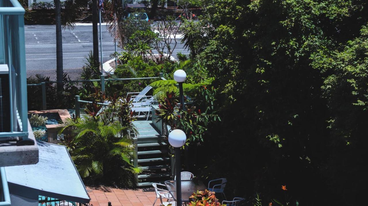 Heritage Cairns Hotel Exterior photo