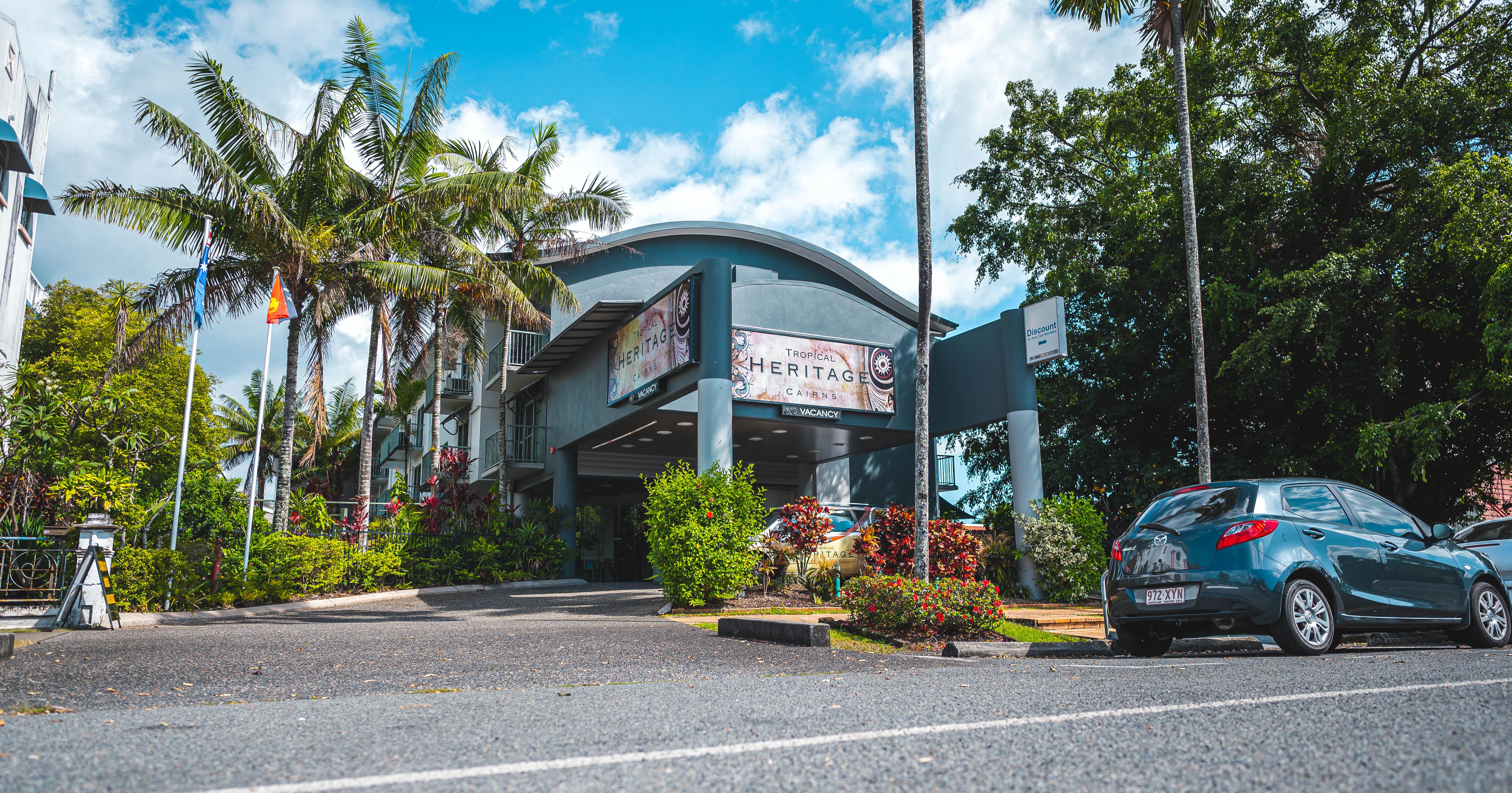 Heritage Cairns Hotel Exterior photo